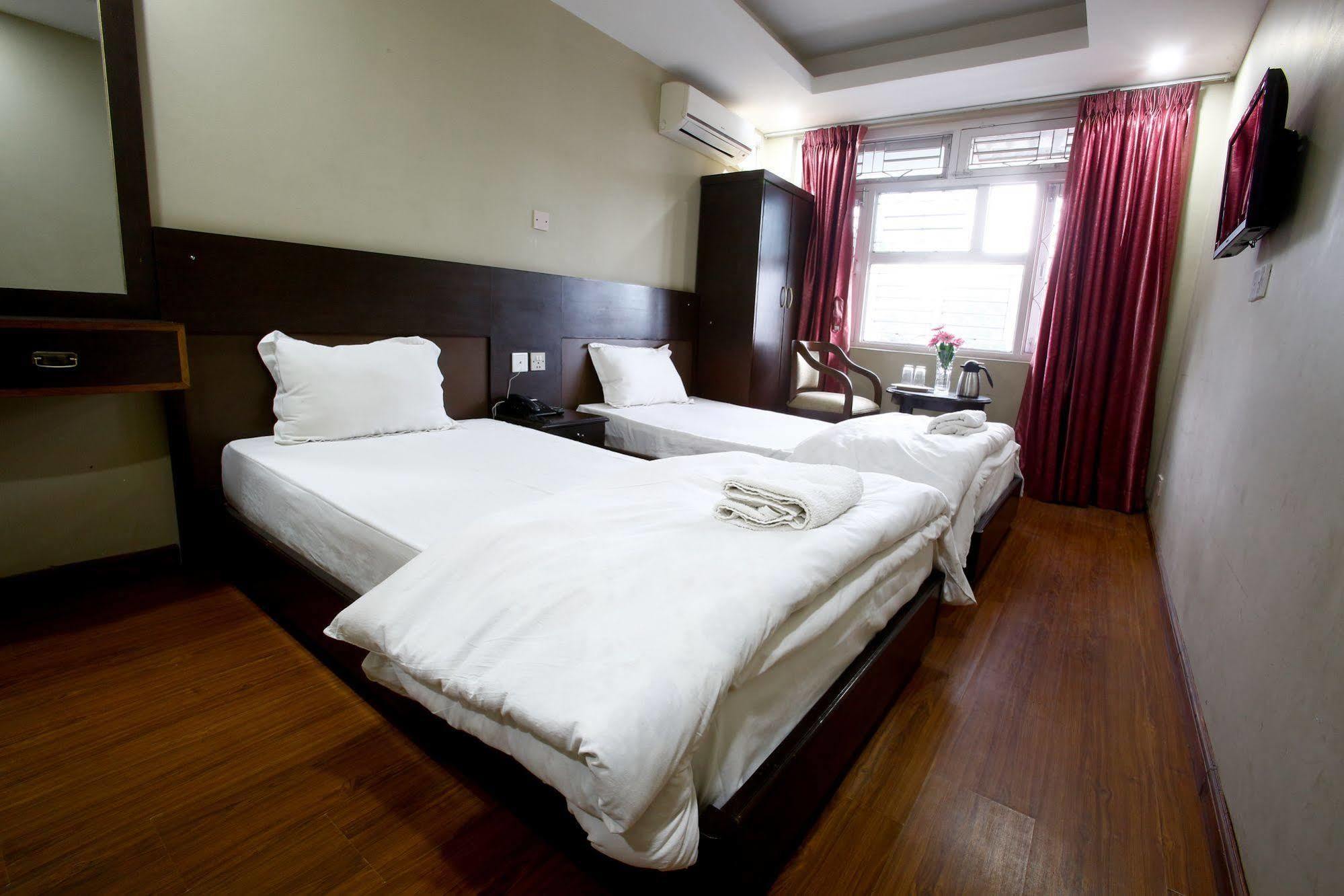 Hotel Nandini Kathmandu Ngoại thất bức ảnh